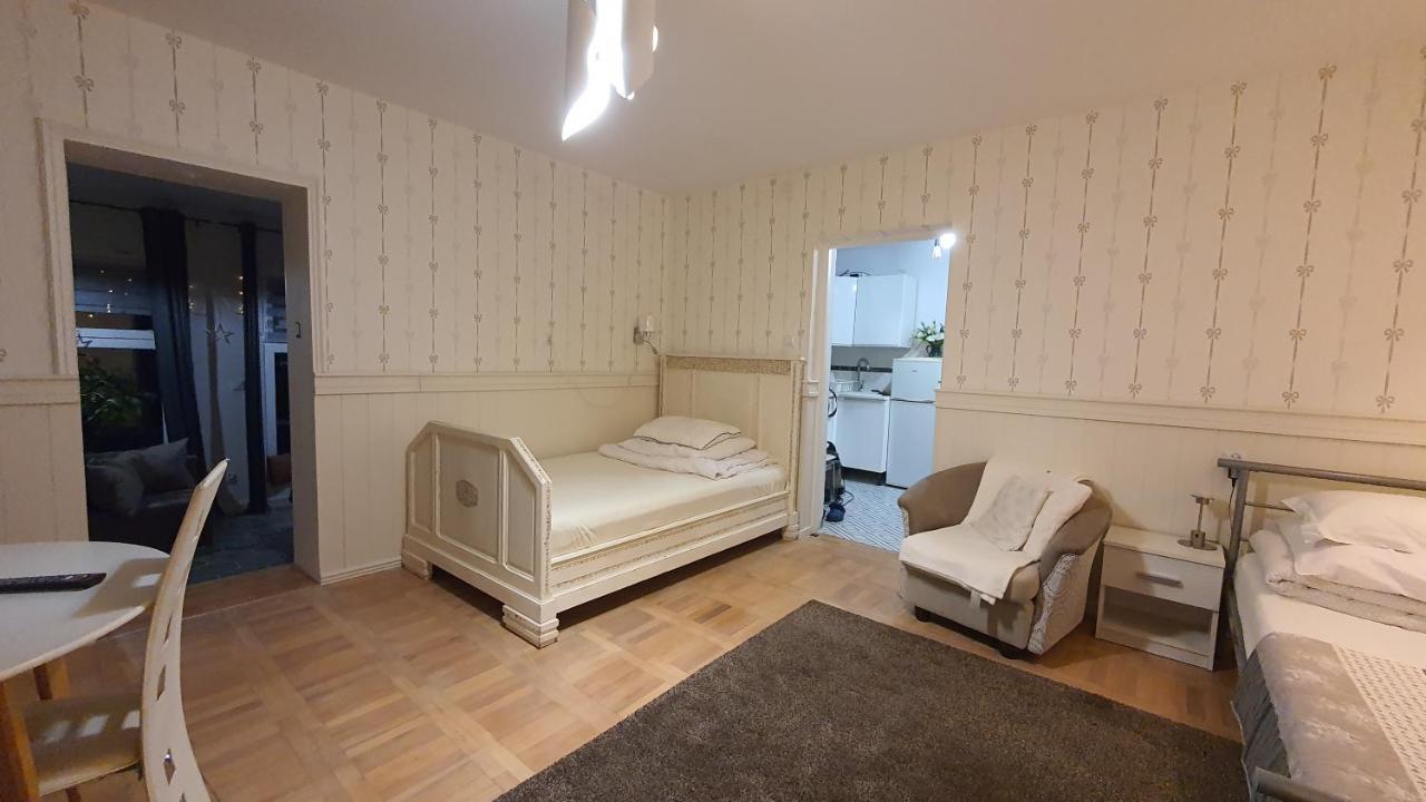 Ferienwohnung Stara Szkola W Weremowicach Weremowice Exterior foto